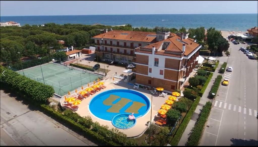International Hotel Cavallino-Treporti Extérieur photo